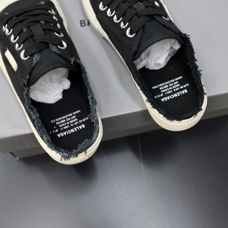 Balenciaga Sneakers